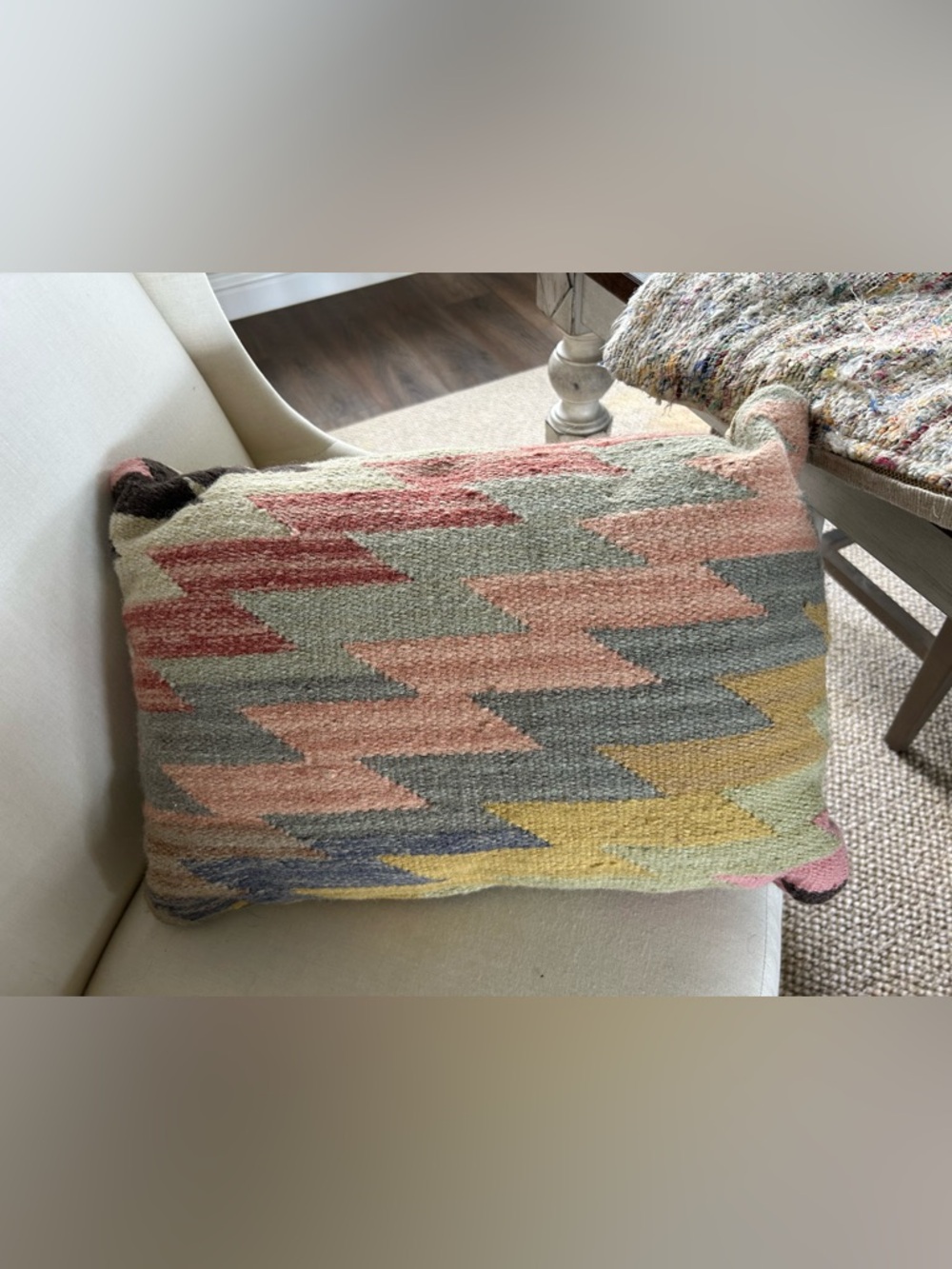 Pottery Barn Mila Lumbar
Decorative Throw Pillow 14”x 20” - Picture 2 of 7